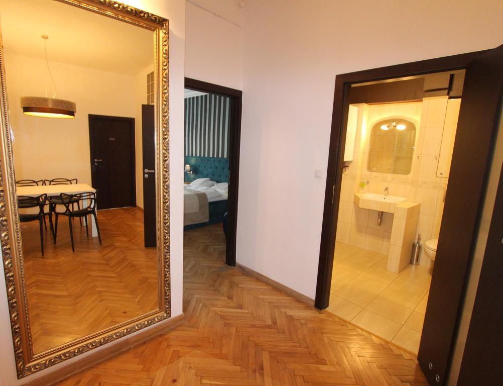 Chmielna 5 Rooms & Apartments 华沙 客房 照片