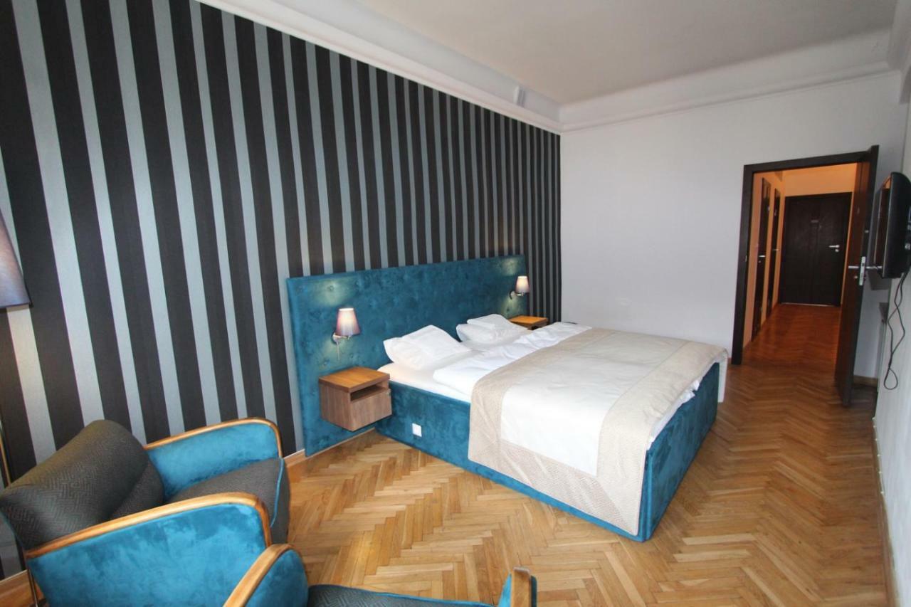 Chmielna 5 Rooms & Apartments 华沙 外观 照片
